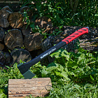 Сбалансированный центр тяжести обеспечивает правильное распределение массы и повышенную силу удара и раскалывания.